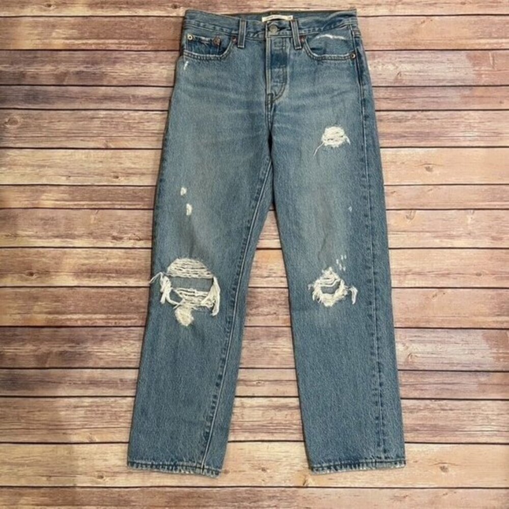 Levi's Premium Wedgie Straight Jeans Button Fly Distressed Medium Wash